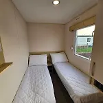 Lyons Robinhood - 3 Bedrooms
