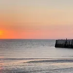 Seaview Apt Turner Contemporary, Margate By Adliv