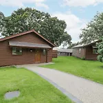Luxury Lodge 69
