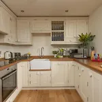 5 Sandy Lane Apartments, Carbis Bay