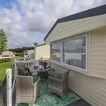 Tri-Star House