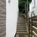 1 Bed In Tenby 89847