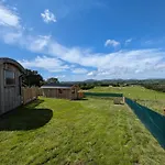 Hafan Gelli Sheperds Hut - Tudwal