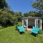 Nash Cottage
