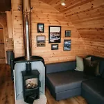 Modulog 4 At Tapnell Farm