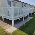 6 Berth Caravan S18 Golden Palm