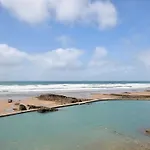 1 Bed In Bude Theno