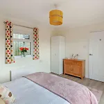 1 Bed In Bembridge 94355