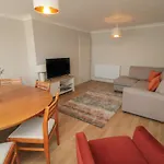 36 Chatsworth Close