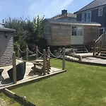 Downsfield Bed And Breakfast