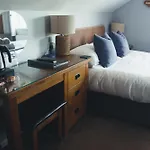 Pinewood B&B