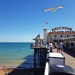 Sea View Maisonette By Myholidaylet