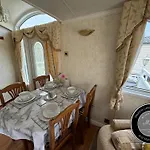 Parkside 41 - Located On Butlins Skegness Caravan Village, Wifi - Meadow Lakes Caravan & Lodge Hire
