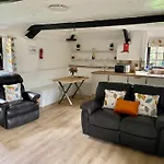 Windbury Cottage
