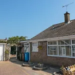 36 Chatsworth Close