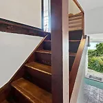 The Crows Nest