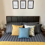Hamilton Road Apartments