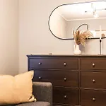 City And Sea Cosy Retreat