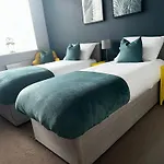 Top Floor Apartment In City Centre