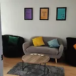 Location! 2 Bed City Centre With Free Parking