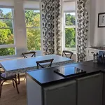 Clarence House Apartments