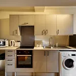 Renaissance 7 - 1 Bedroom Apartment In Southport