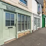 Willow Cottage- Whitby