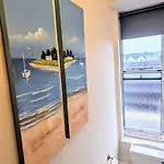 Family And Friends Room Haymarket Edinburgh City Centre