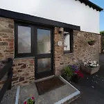 Puffin Cottage At Robin Hill 6
