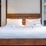 Host & Stay - Grafton Copper