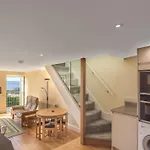 2 Bed In Aberdovey Dy037