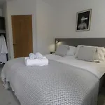 Luxury Lodge 69