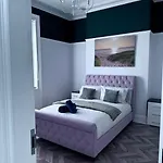 Blessed Princess House With Free Parking
