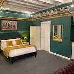 The Orange - Combined Suite - Sleeps 6
