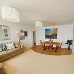 Stunning Seafront Flat,St Leonards