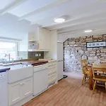 2 Bed In Beadnell 66483
