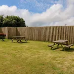 Horseshoe Cottage