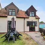 Wildberry Cottage
