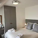 Norfolk Hotel
