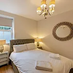 3 Bed In Aberdovey Dy029