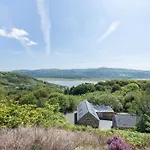 3 Bed In Aberdovey Dy033