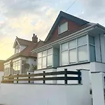 Sea Breeze House
