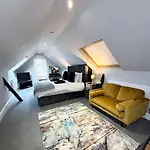 Sea Breeze House