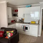 Jurassic Coast Holiday Home