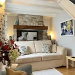 Tresowes Green Cottage