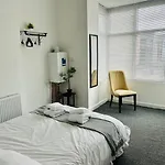 Coronation Suites No1 Central Blackpool