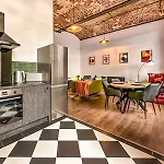 Pass The Keys Luxury 2Br Apartment 5 Minutes From City Centre