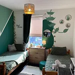 Winter Gardens Flat 2 - Studio The Retreat