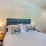 Byron - Luxury Self-Catering Coastal Apartment At The Heart Of Woolacombe With Heated Indoor Pool & Gym - 4 Minutes Walk To Beach! 6 Middlecombe