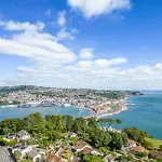 Coombe Bank - Seaboard Spirit, Contemporary Chic With Parking Close To Beach